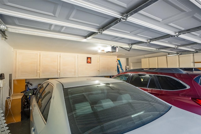 3811 Maywood Dr, Carrollton, TX 75007 - view of garage