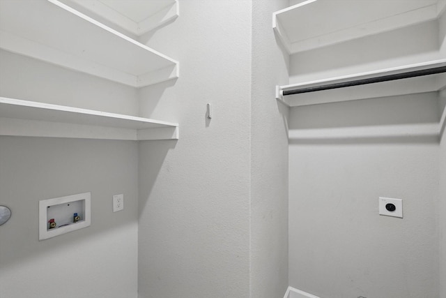 7616 Duck Bay Rd, Fort Worth, TX 76120 - washroom with hookup for a washing machine and electric dryer hookup