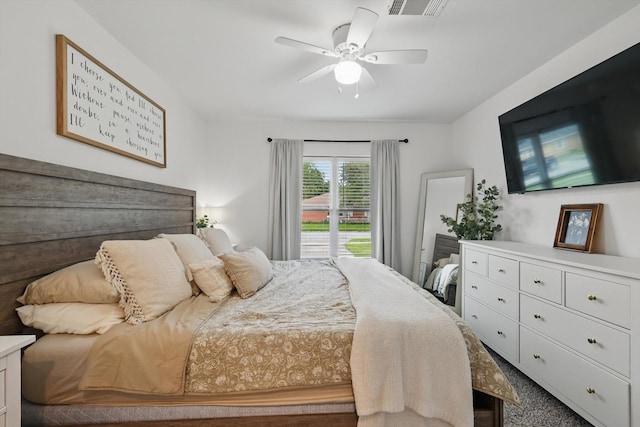 1718 Heather Rd, Gainesville, TX 76240 - bedroom featuring ceiling fan