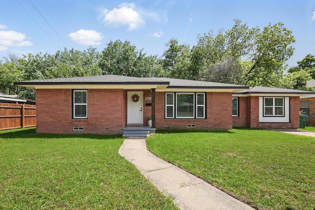 1718 Heather Rd, Gainesville, TX 76240 - ranch-style house with brick siding, crawl space, and roof with shingles