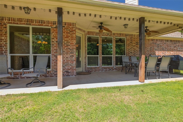 view of patio with ceiling fan