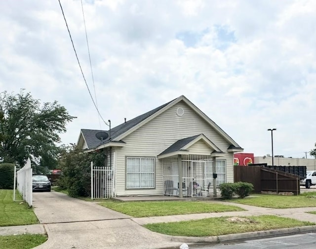 bungalow with fence