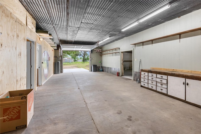 2230 Farm Road 79, Paris, TX 75460 - view of garage