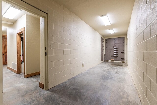 SQ13 Lake Cherokee, Henderson, TX 75652 - corridor featuring visible vents and concrete floors