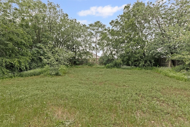 2405 Sweetwood Dr, Fort Worth, TX 76131 - view of yard featuring fence