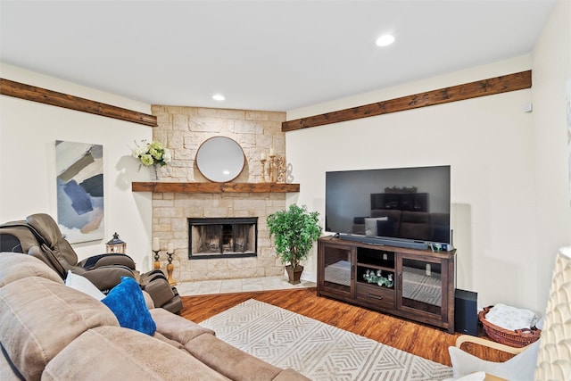 2512 Halloran St, Fort Worth, TX 76107 - living area with beam ceiling, wood finished floors, a fireplace, and recessed lighting