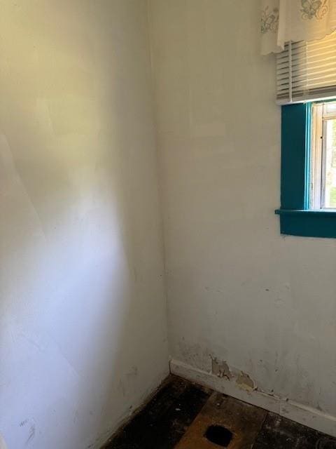 409 E College St, Leonard, TX 75452 - view of spare room
