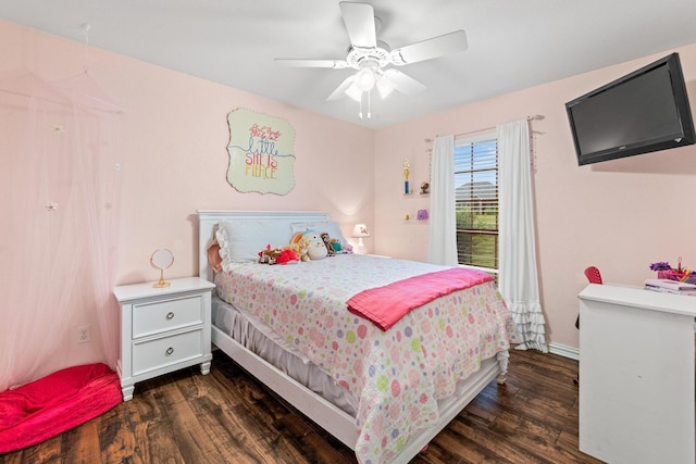 10121 Fireside Ln, Forney, TX 75126 - bedroom featuring baseboards, ceiling fan, and hardwood / wood-style flooring