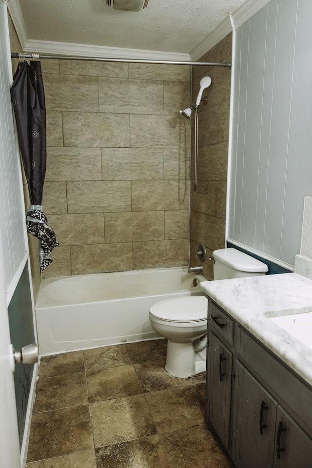 521 E 8th St, Bonham, TX 75418 - bathroom featuring toilet, vanity, stone finish floor, crown molding, and shower / bathtub combination with curtain