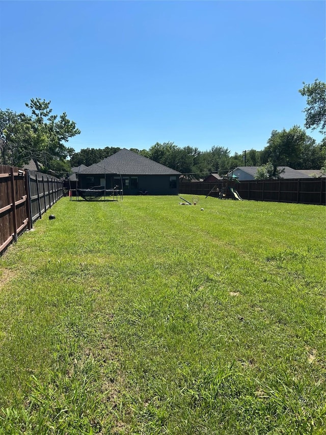 2631 Fish Tank Rd, Corsicana, TX 75110 - view of yard with a playground