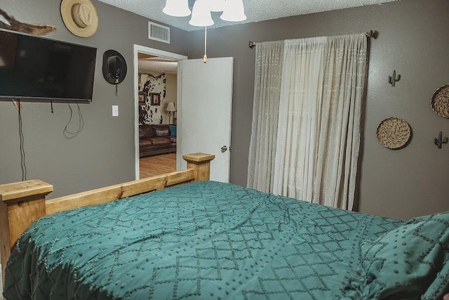204 County Road 2211, Ivanhoe, TX 75447 - bedroom with visible vents