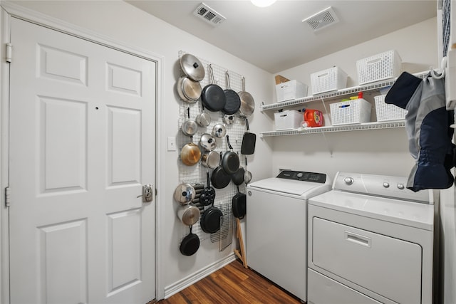 3861 Navarro Way, Frisco, TX 75034 - laundry room with dark wood-style floors, laundry area, visible vents, and independent washer and dryer