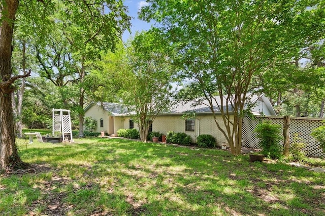 502 First St, Bruceville, TX 76630 - view of yard