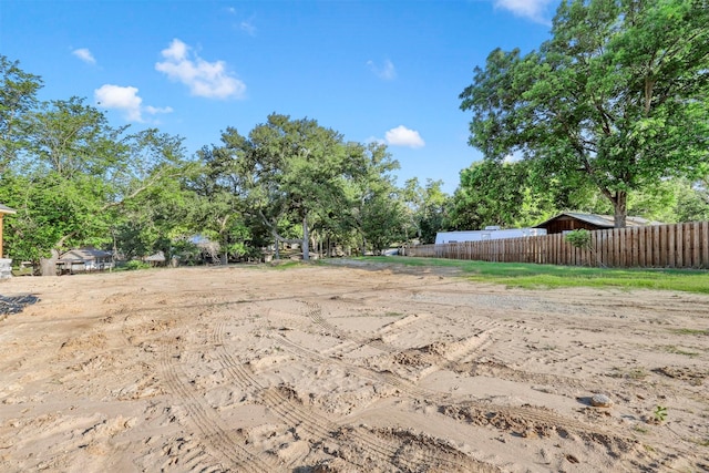 1115 E Lake Dr, Weatherford, TX 76087