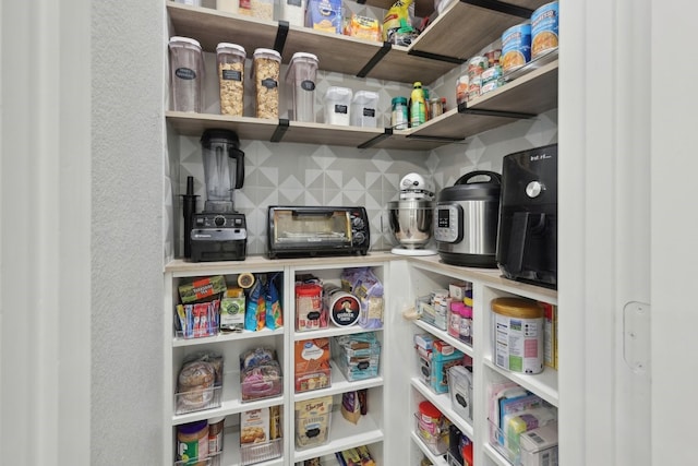 1405 Chickadee Dr, Argyle, TX 76226 - view of pantry