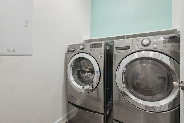 1405 Chickadee Dr, Argyle, TX 76226 - laundry room featuring washer and clothes dryer