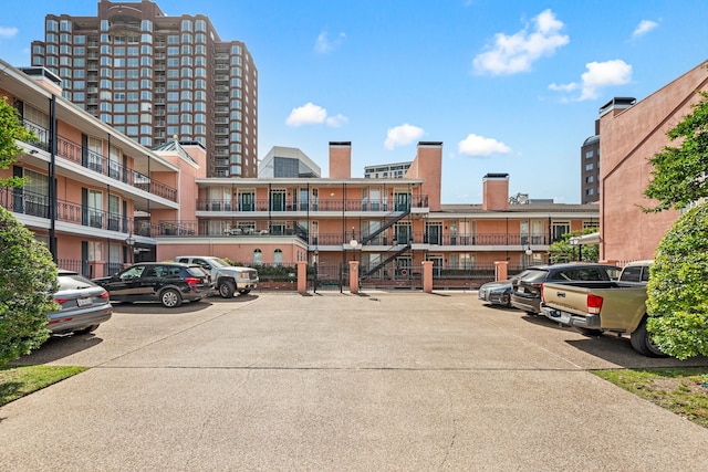3208 Cole Ave Unit 2304, Dallas, TX 75204 - view of uncovered parking lot