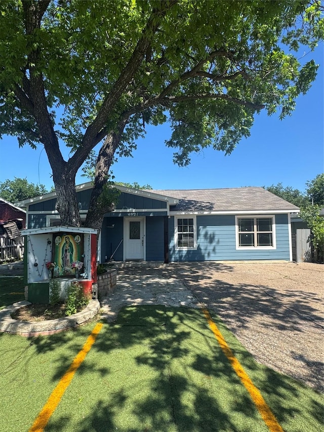 view of front of home