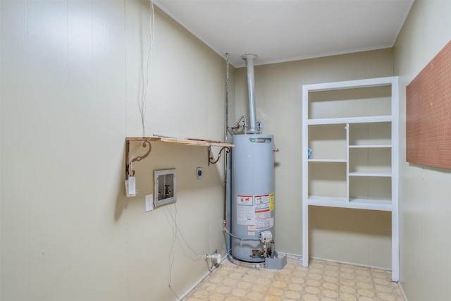 1621 Baseball Loop, Diana, TX 75640 - utility room with gas water heater