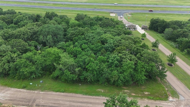 100 Oakridge Ct, Mabank, TX 75147