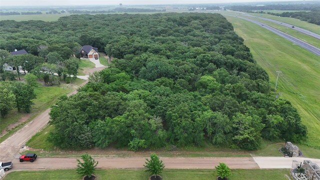 100 Oakridge Ct, Mabank, TX 75147