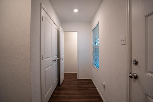 2923 Cascade Ln, Forney, TX 75126 - hall featuring dark wood-style flooring, baseboards, and recessed lighting