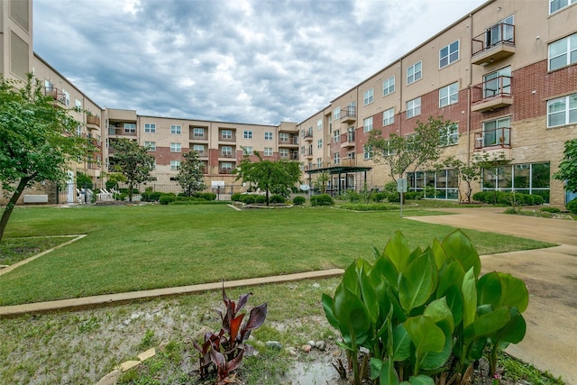 view of surrounding community