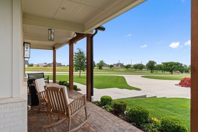 109 Old Decatur Rd, Decatur, TX 76234 - view of patio with a porch and view of golf course