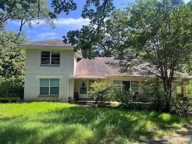 6259 S Lakeshore Dr, Shreveport, LA 71119 - view of front of property with roof with shingles