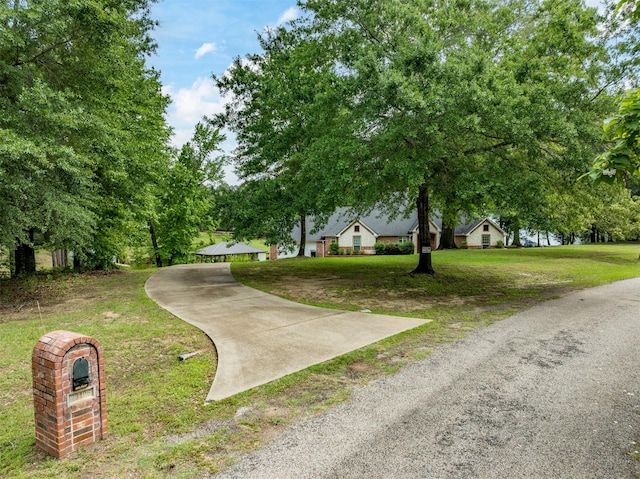 23196 J E B Cir, Frankston, TX 75763 - view of home's community with a yard