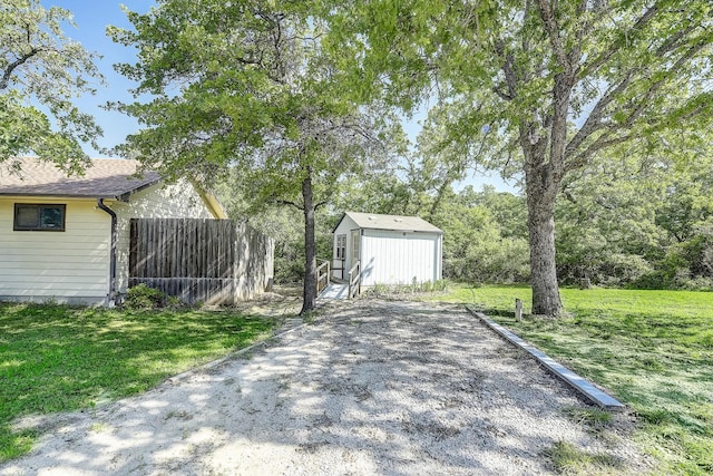 41 Crestline Ct, Nocona, TX 76255 - exterior space featuring an outbuilding