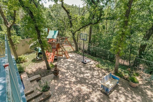 410 E Beady Rd, Arlington, TX 76006 - view of patio with a playground