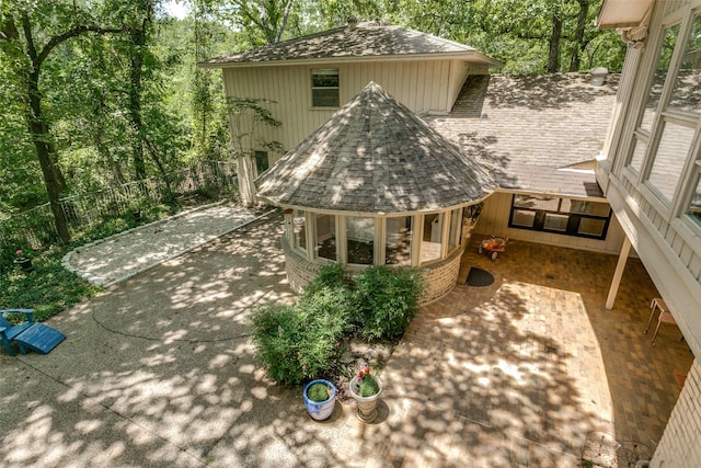 410 E Beady Rd, Arlington, TX 76006 - view of patio