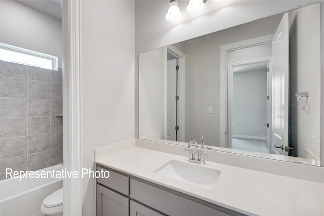 2001 Sherwood Dr, Garland, TX 75041 - bathroom featuring toilet and vanity