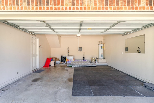 3644 Vienna St, Irving, TX 75038 - garage with electric water heater