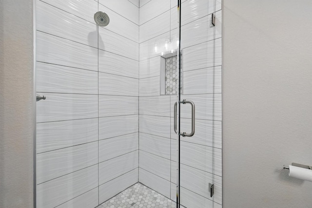 461 Rayner Ave, Fort Worth, TX 76111 - bathroom with a shower stall