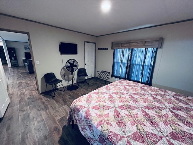 204 N Marion St, Richland Springs, TX 76871 - bedroom featuring wood finished floors