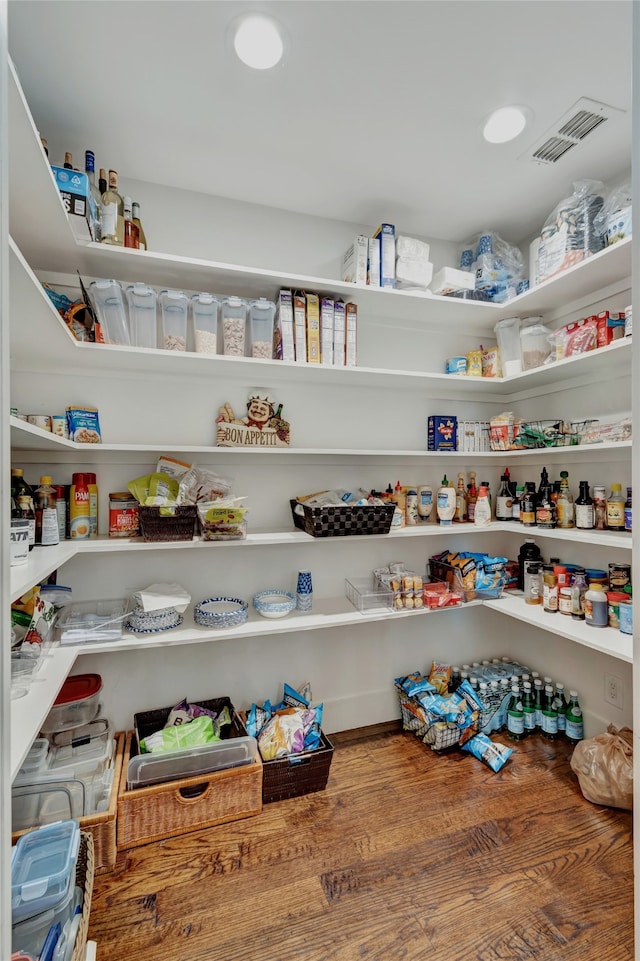 6522 Willow Ln, Dallas, TX 75230 - view of pantry
