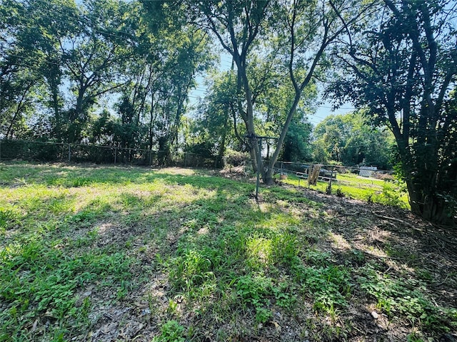 2719 S 27th, Waco, TX 76706 - view of fenced backyard
