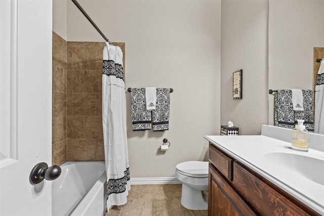 2725 Buffalo Run, Burleson, TX 76028 - full bathroom featuring toilet, vanity, shower / bath combo with shower curtain, and baseboards