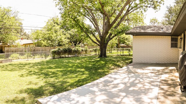 2308 16th St, Brownwood, TX 76801 - view of yard featuring a patio area