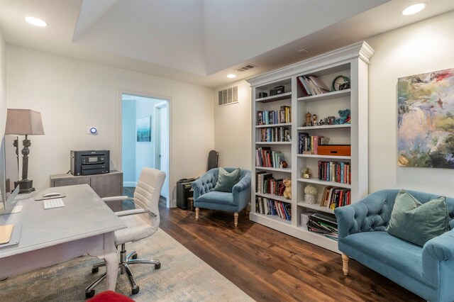office space featuring wood finished floors and recessed lighting