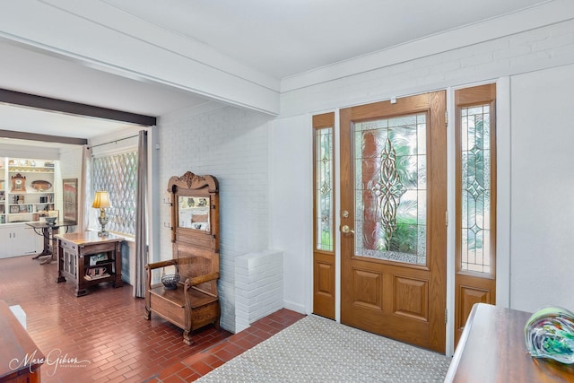 6030 Arden St, Shreveport, LA 71106 - foyer entrance with brick patterned flooring and crown molding
