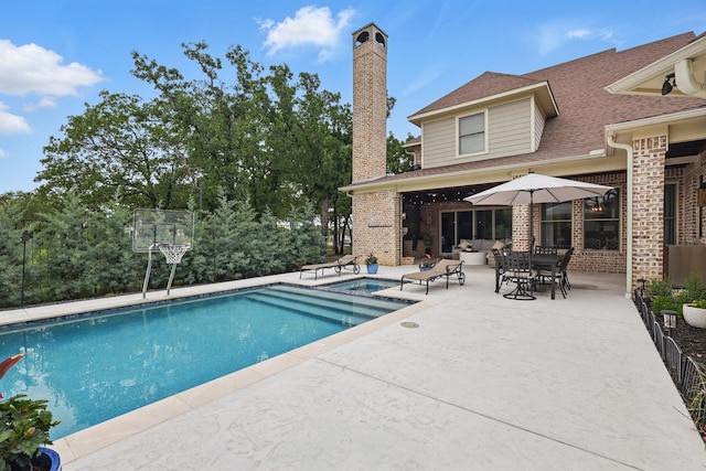 304 Nora Ln, Argyle, TX 76226 - swimming pool featuring a patio area and an in-ground hot tub