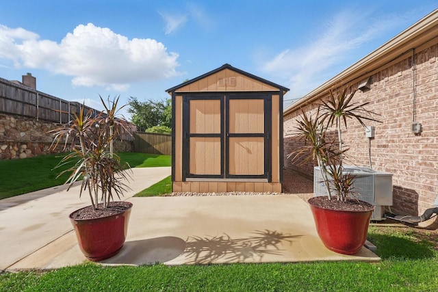 2134 Sagewood Dr, Weatherford, TX 76087 - view of shed with cooling unit and a fenced backyard