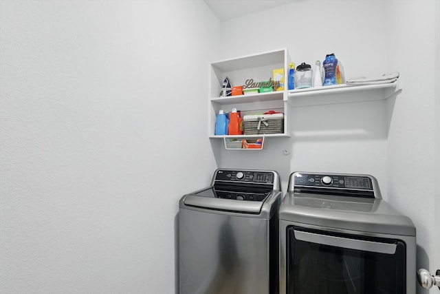 1223 Sequoia Ln, Princeton, TX 75407 - laundry room featuring washer and clothes dryer