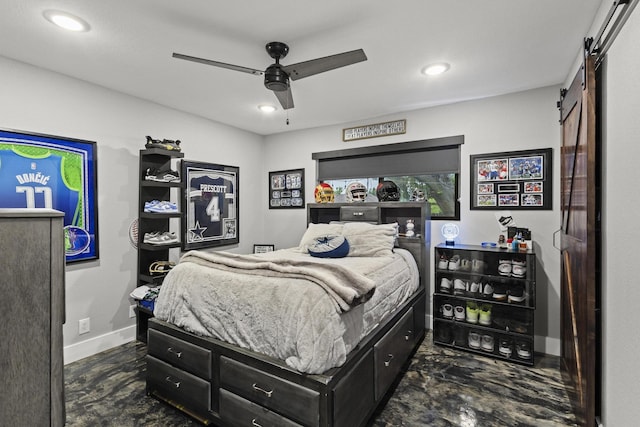 2512 Bennett Ave, Sherman, TX 75090 - bedroom featuring a barn door, baseboards, recessed lighting, and ceiling fan