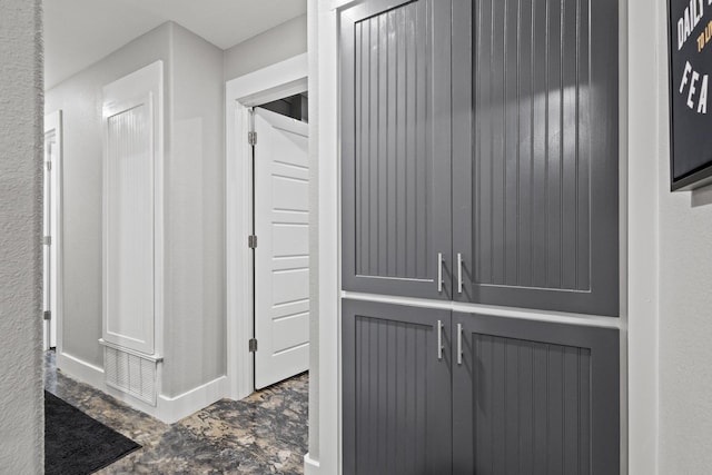 2512 Bennett Ave, Sherman, TX 75090 - detailed view of baseboards
