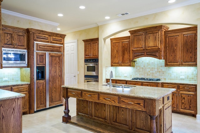 1727 Lantana Ln, Frisco, TX 75033 - kitchen with a sink, built in appliances, recessed lighting, backsplash, and a kitchen island with sink