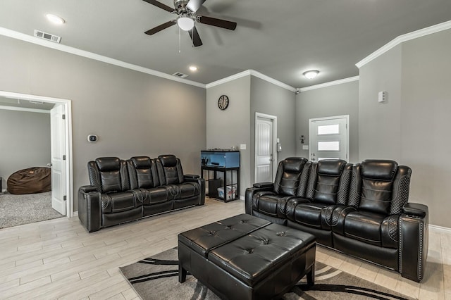 391 Paso Fino St, Waco, TX 76706 - living room featuring ceiling fan, crown molding, light wood-type flooring, baseboards, and recessed lighting